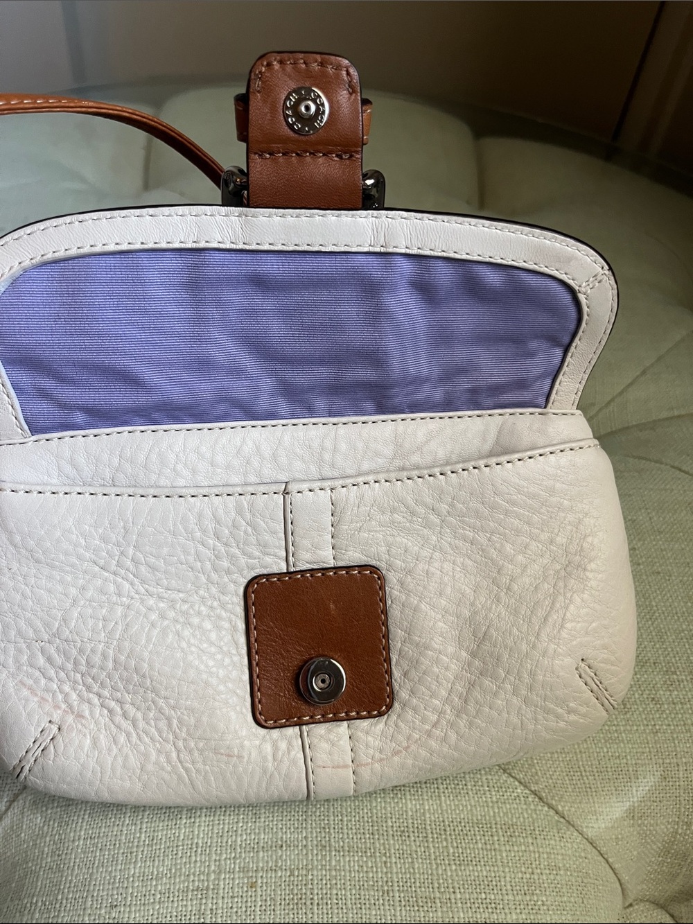 Coach Hampton White/Cream Pepple Leather Soho Flap Mini Bag Wristlet Pouch Y2K - Picture 5 of 15
